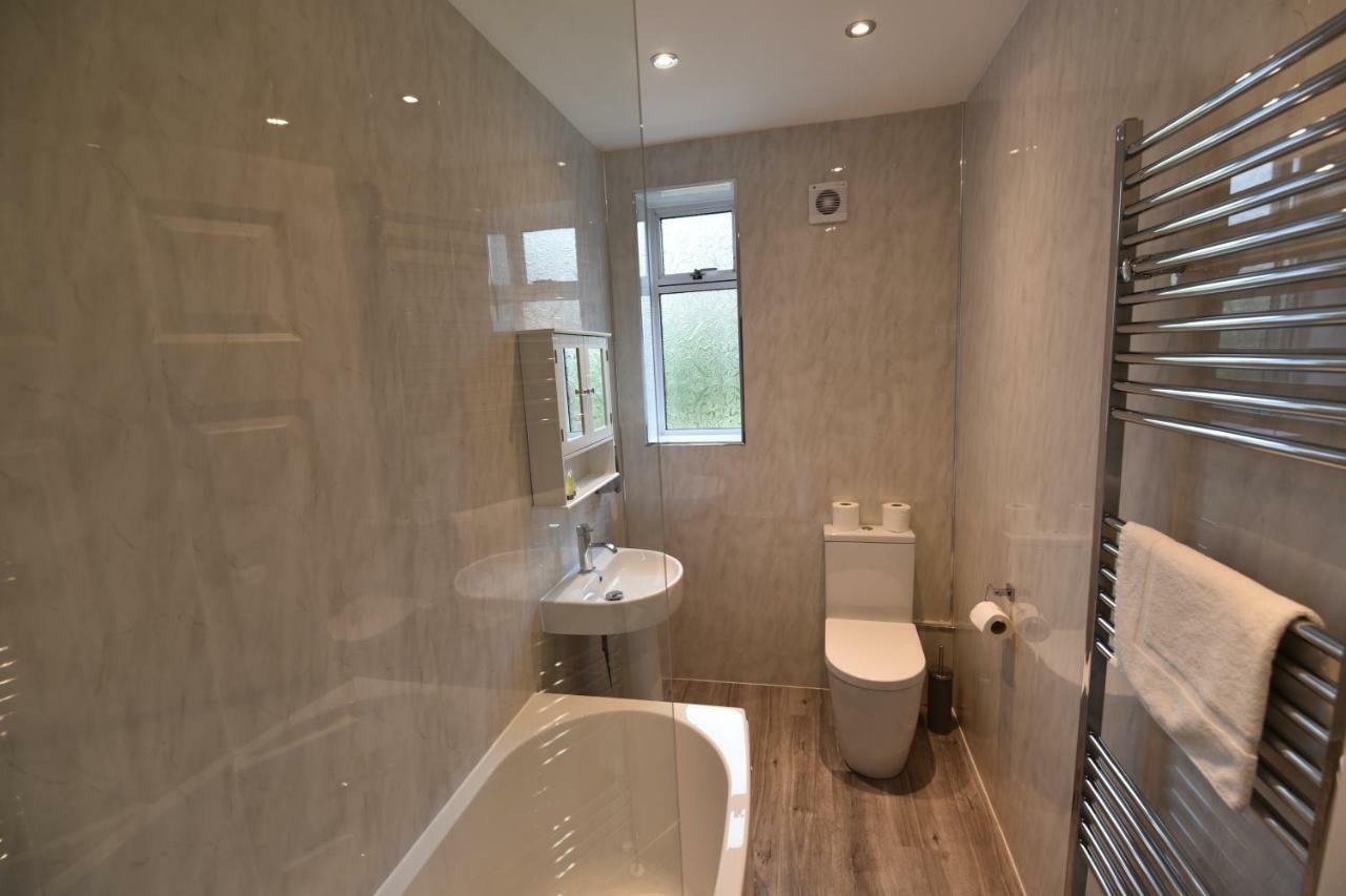 Sighthill 3 Bedrooms With Private Garden Edinburg Exteriör bild